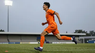 Jesse Randall scored and assisted as Dundee United secured a 3-0 Premiership win at St Mirren, a result that lifts the...